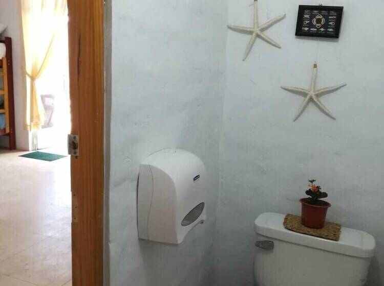 پانسیون Bamboo Huanchaco Lodge