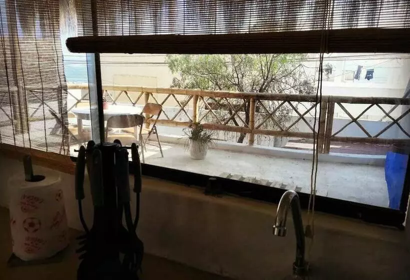 پانسیون Bamboo Huanchaco Lodge