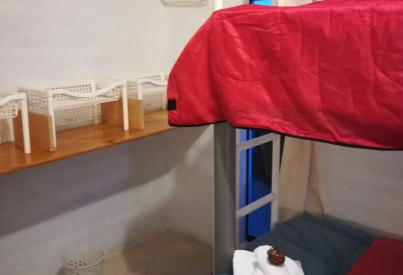 پانسیون Bamboo Huanchaco Lodge