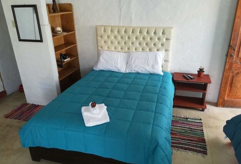 پانسیون Bamboo Huanchaco Lodge