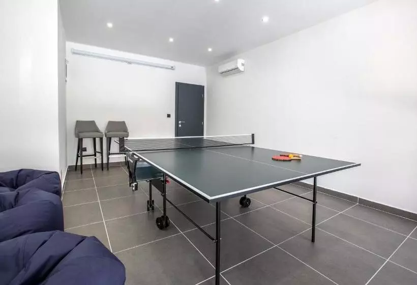 ペンション Villa M