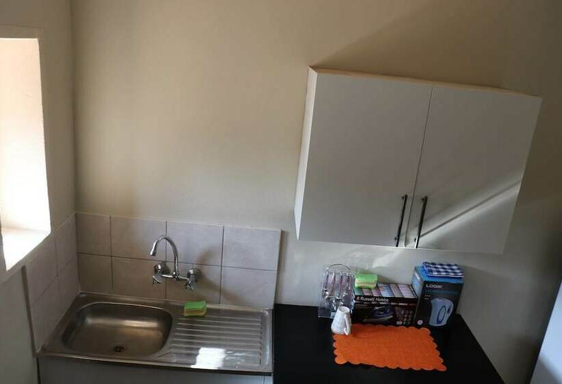 تختخواب و صبحانه Gubz Sun Apartments