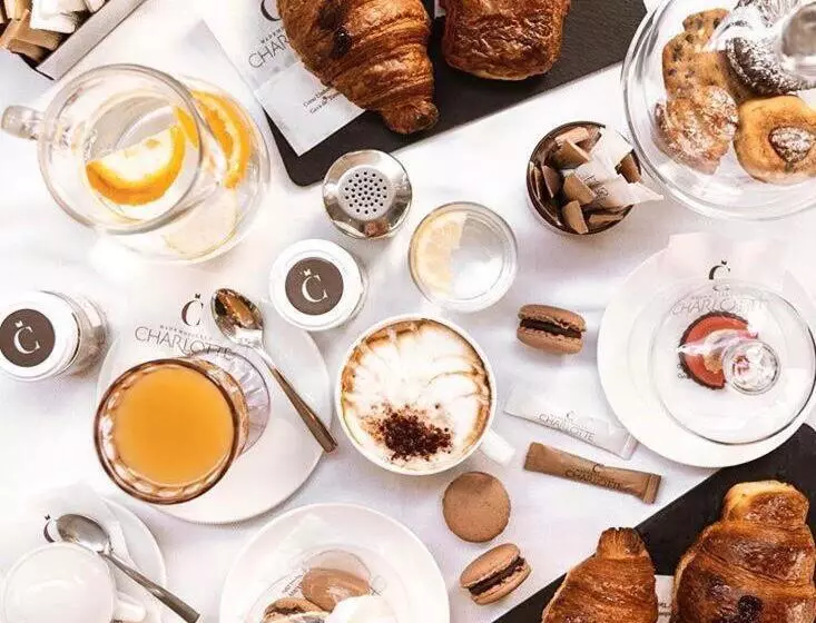 Aamiaismajoitus (B&B) Palazzo Stendardo