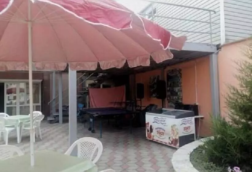 هتل Bereg Solnca
