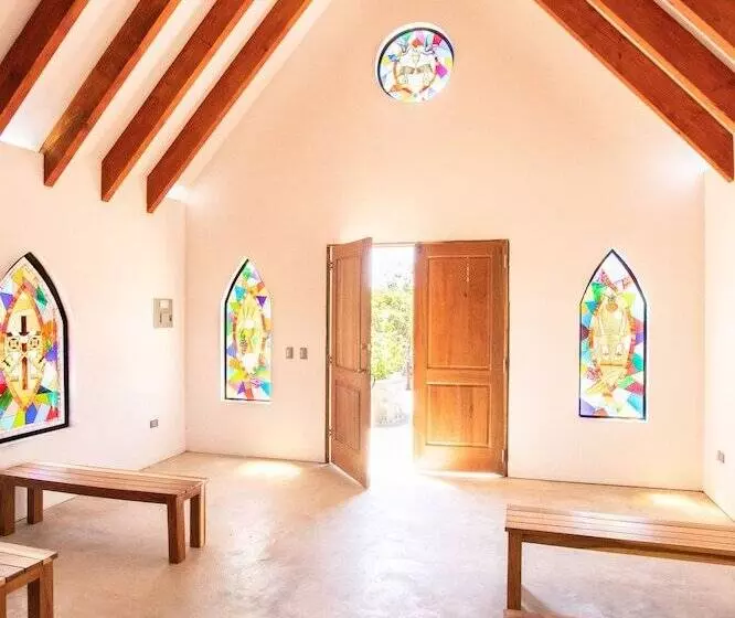 Hotelli Contemplacion Resort & Spa