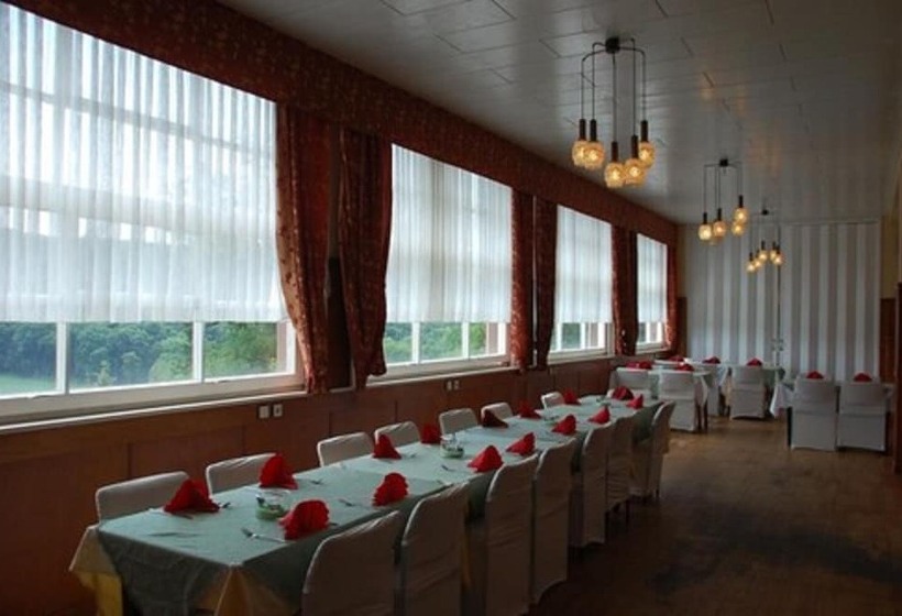 בית מלון כפרי Frankfurter Hof