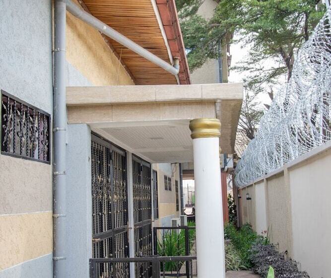 هتل Greenlodge Flambeau