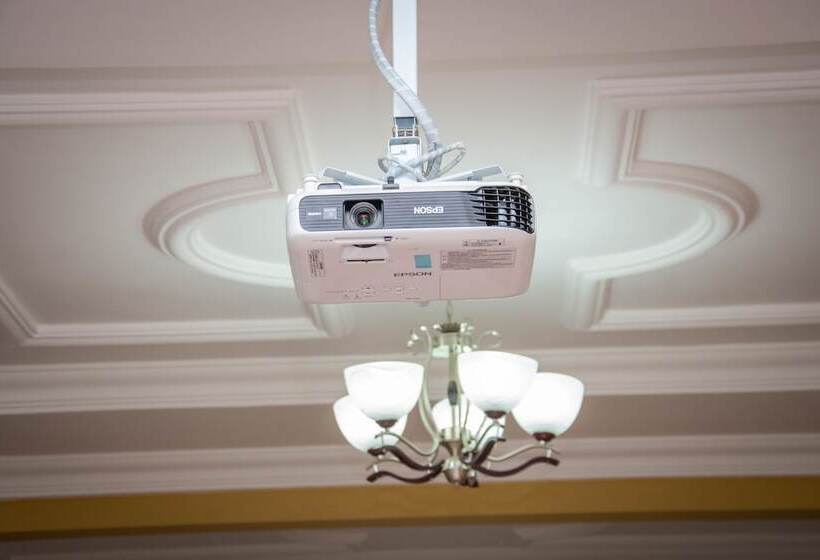 هتل Greenlodge Flambeau