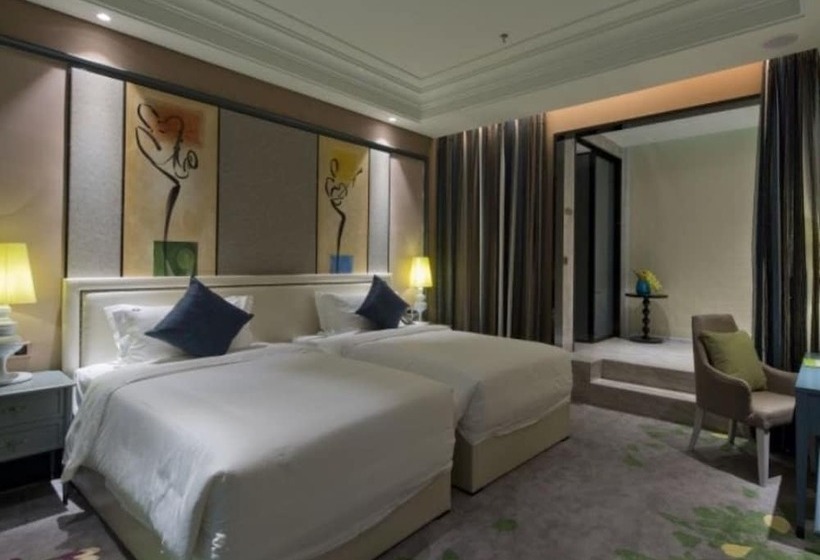 בית מלון כפרי Greentree Eastern Shenzhen Luohu East Gate