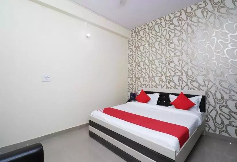 Hotelli Oyo 22698 Delight Residency