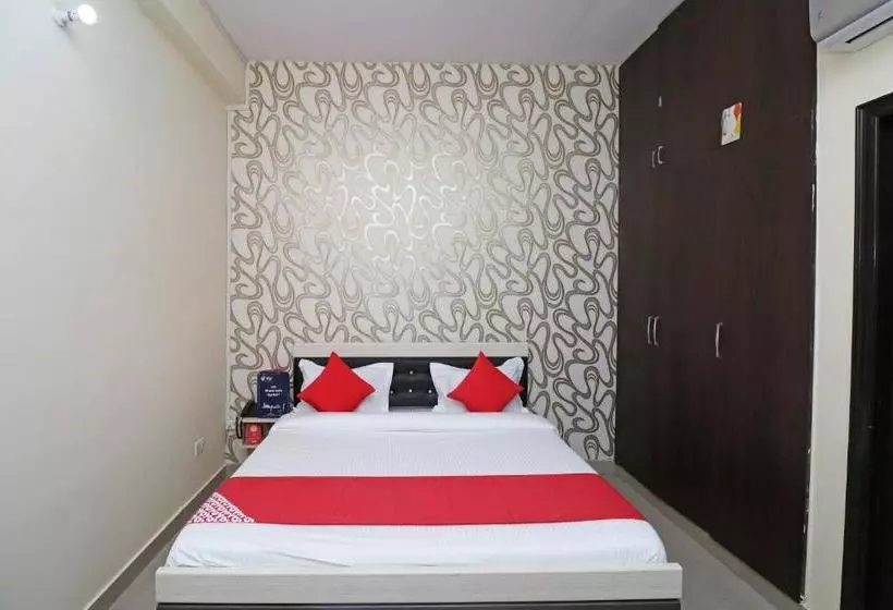 Hotelli Oyo 22698 Delight Residency