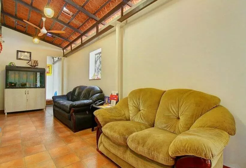 ホテル Shri Sai Homestay