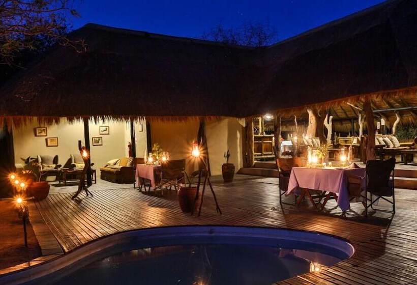 בית מלון כפרי Tangala Safari Camp