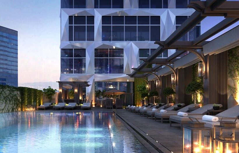 هتل The St. Regis Hong Kong