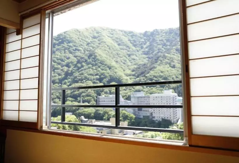 هتل Kinugawa Club  Kinsenkaku