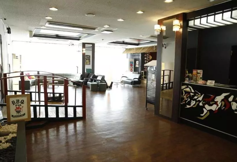 هتل Kinugawa Club  Kinsenkaku