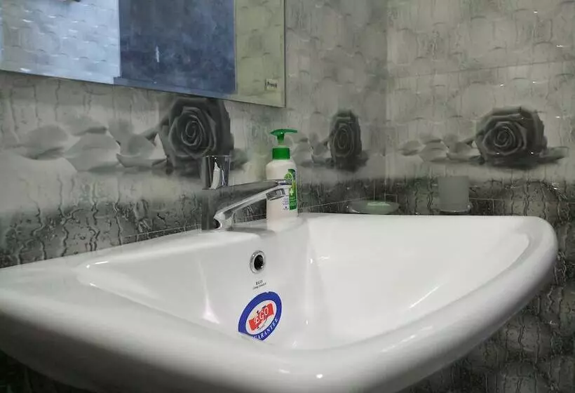 Majatalo Max Safari Villa