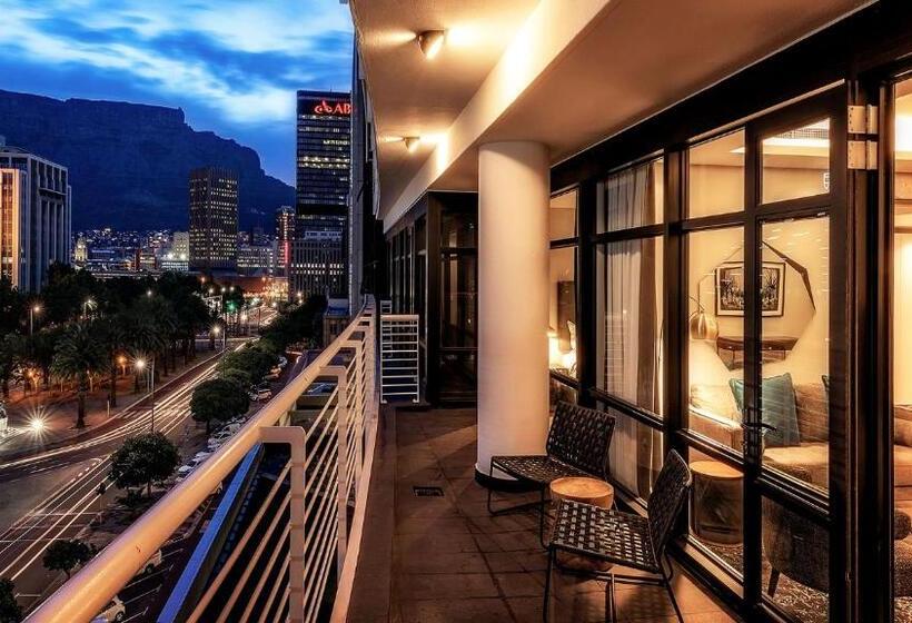 The Onyx Apartment Hotel By Newmark