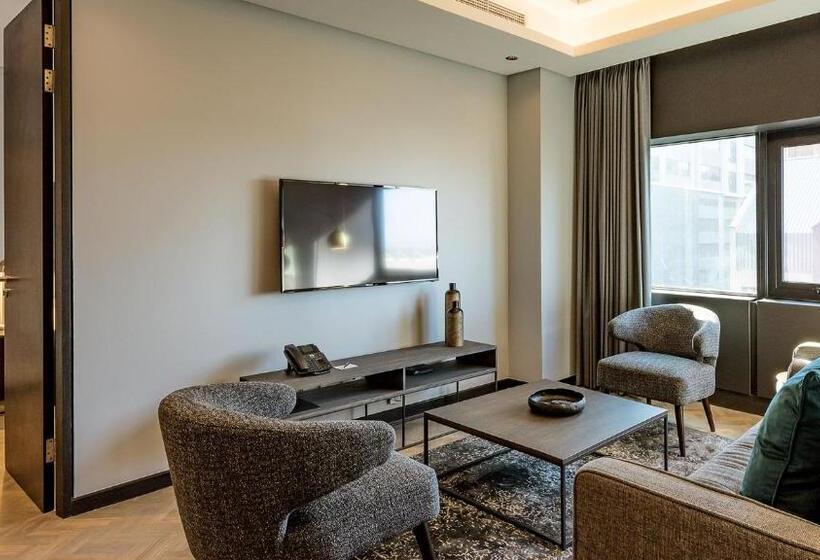 The Onyx Apartment Hotel By Newmark