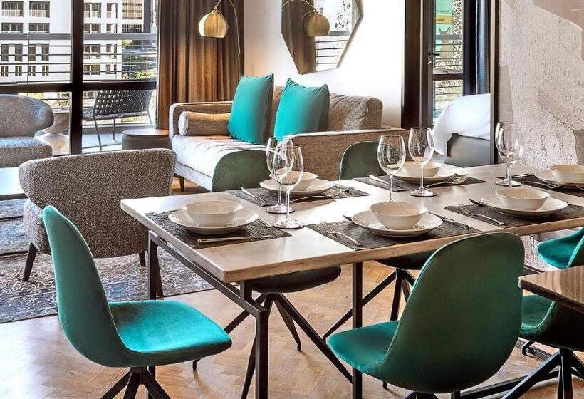 The Onyx Apartment Hotel By Newmark