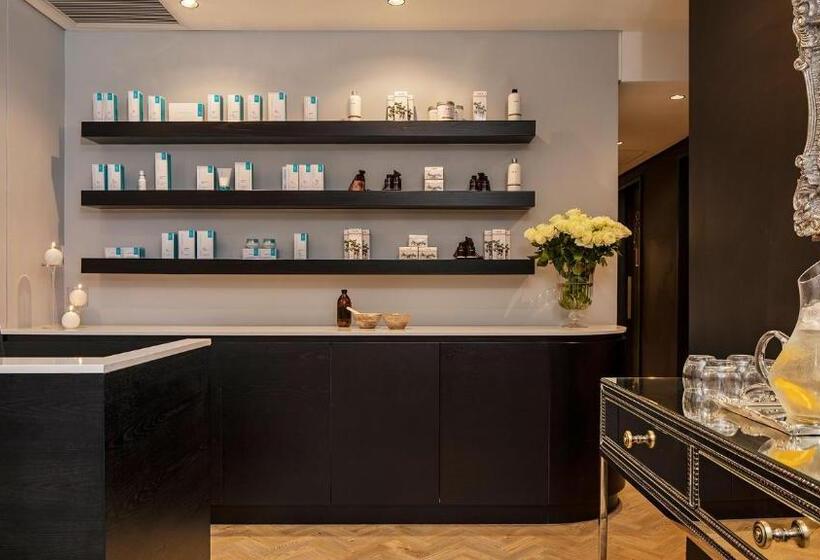 The Onyx Apartment Hotel By Newmark