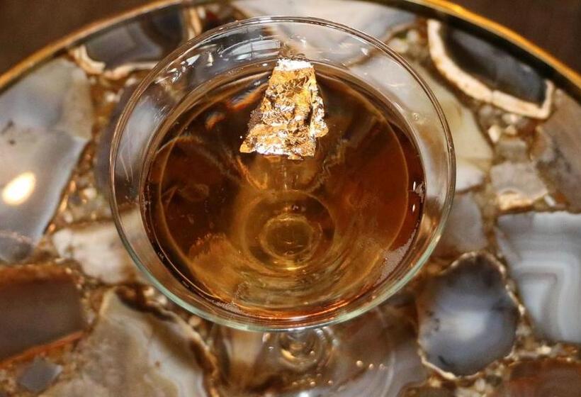 The Onyx Apartment Hotel By Newmark