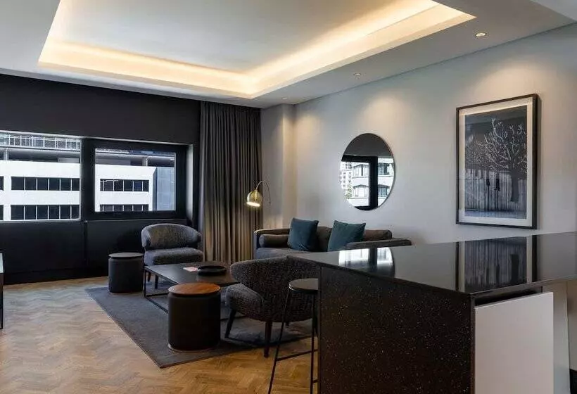 The Onyx Apartment Hotel By Newmark