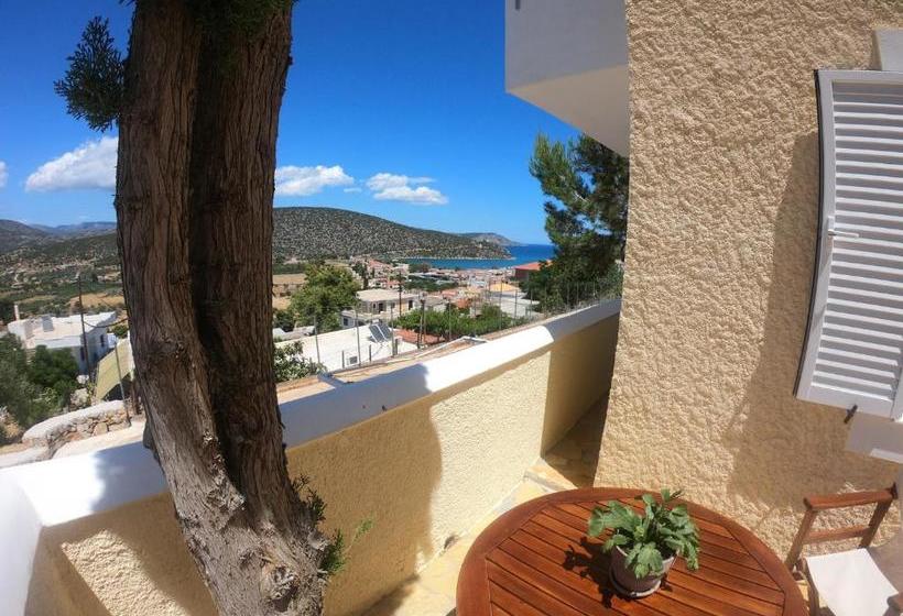 Treehouse Holiday Homes