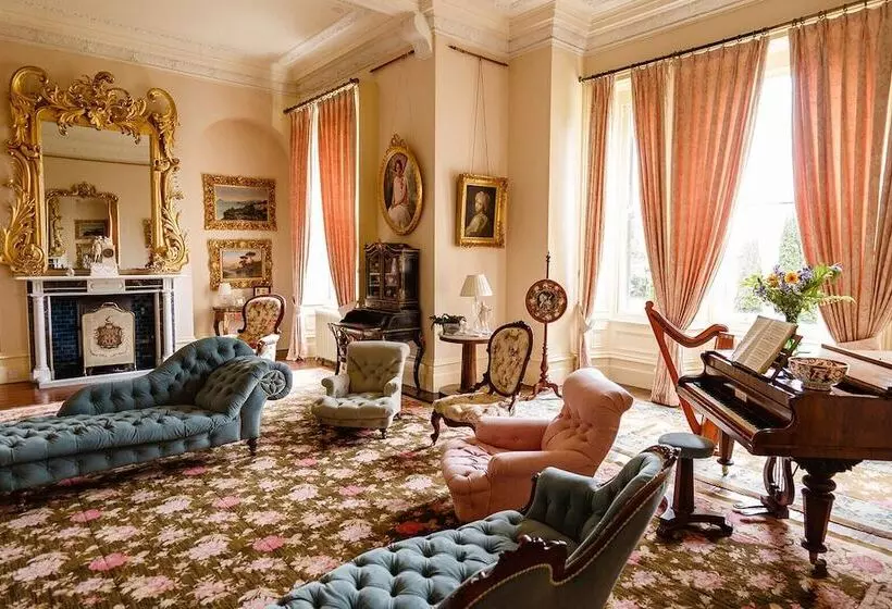 Aamiaismajoitus (B&B) Clonalis House Historic Guest House