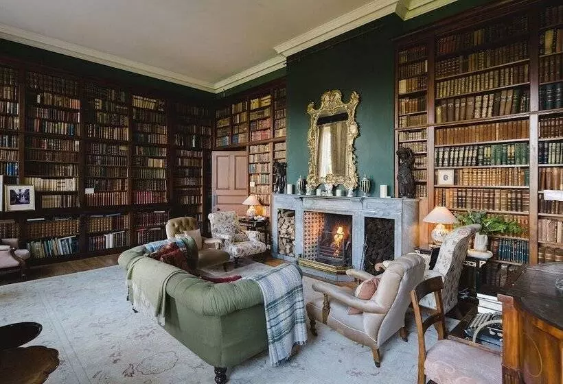 Aamiaismajoitus (B&B) Clonalis House Historic Guest House