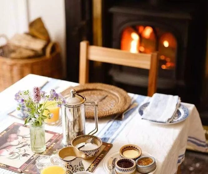 Aamiaismajoitus (B&B) Clonalis House Historic Guest House