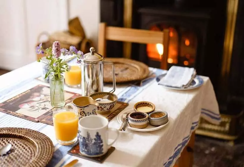 Aamiaismajoitus (B&B) Clonalis House Historic Guest House