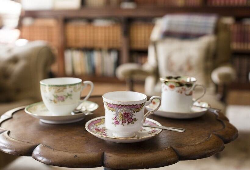 Bed & Breakfast Clonalis House Historic Guest House