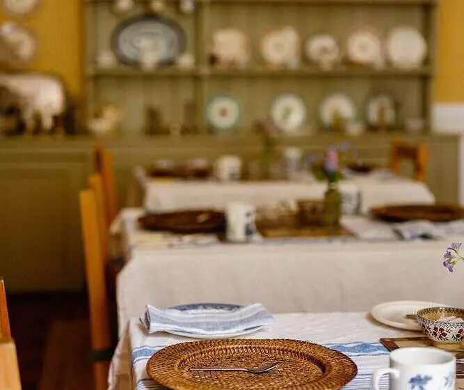 Aamiaismajoitus (B&B) Clonalis House Historic Guest House