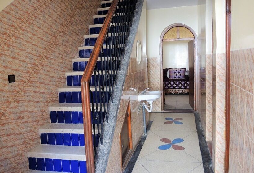 Crocro Surf   Hostel