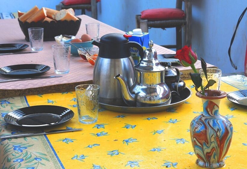 Crocro Surf   Hostel