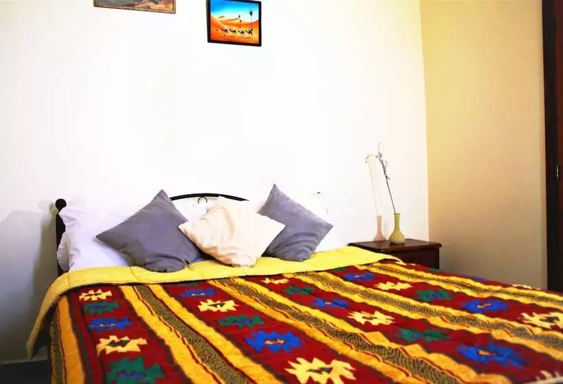 Crocro Surf Hostel