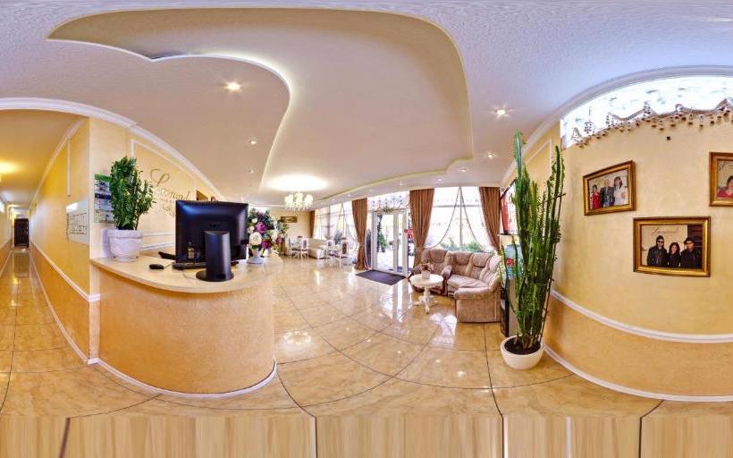 호텔 Grand Leonardo