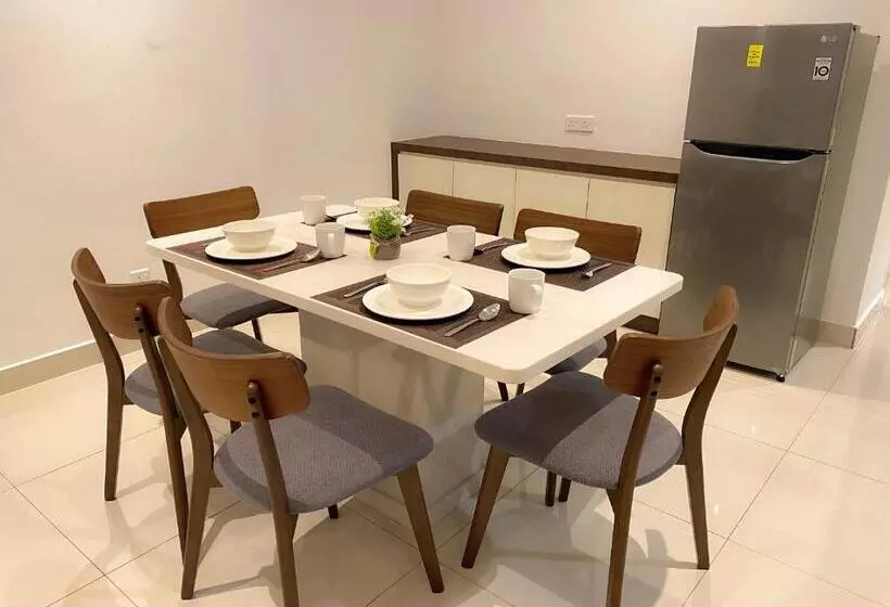 Az Hotel & Serviced Apartments