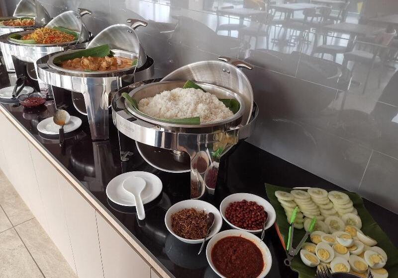 Az Hotel & Serviced Apartments