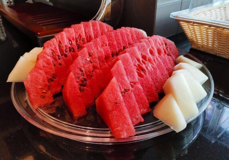 Az Hotel & Serviced Apartments