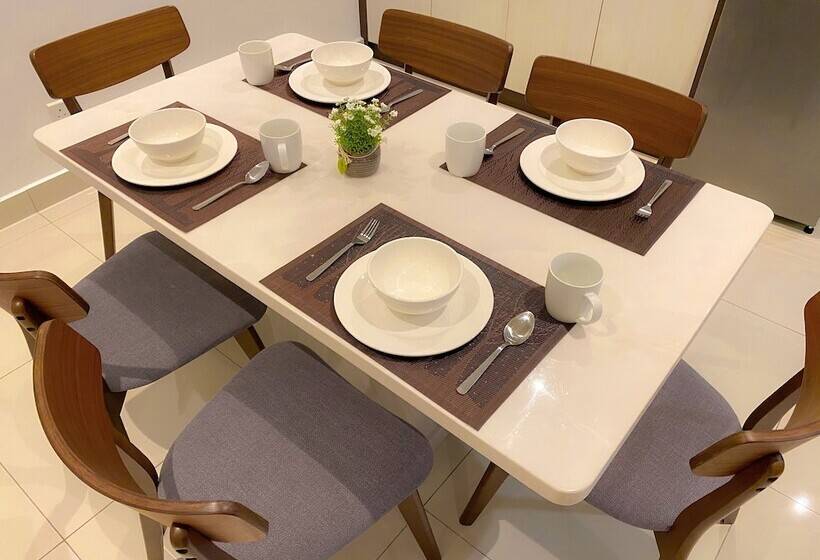 Az Hotel & Serviced Apartments