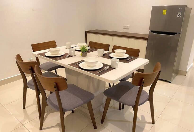 Az Hotel & Serviced Apartments