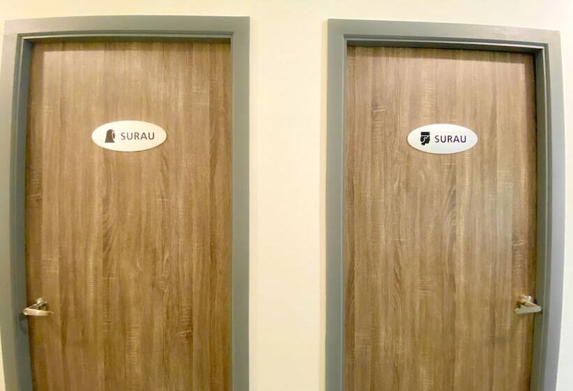 Az Hotel & Serviced Apartments