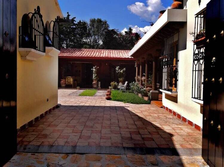 هتل Casa María Eunice