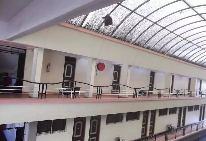 Hotelli Sahyadree Lodging