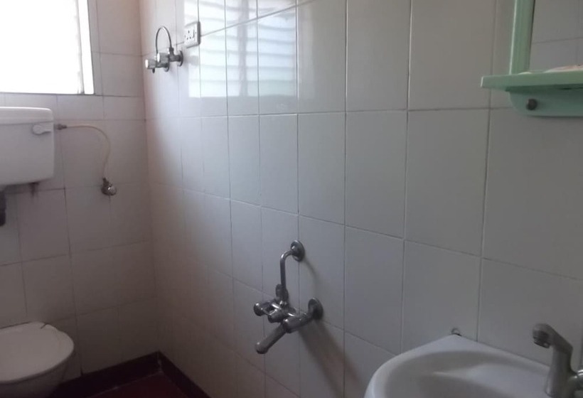 فندق Sahyadree Lodging