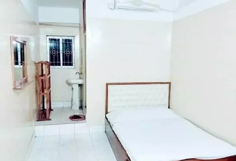 هتل Shalimar Int L