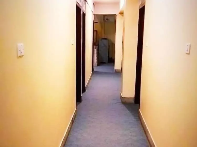 هتل Shalimar Int L