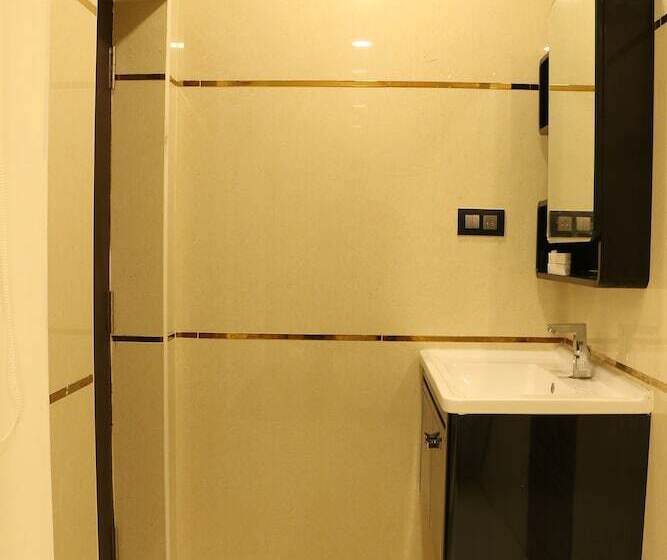 Отель Spago Inn